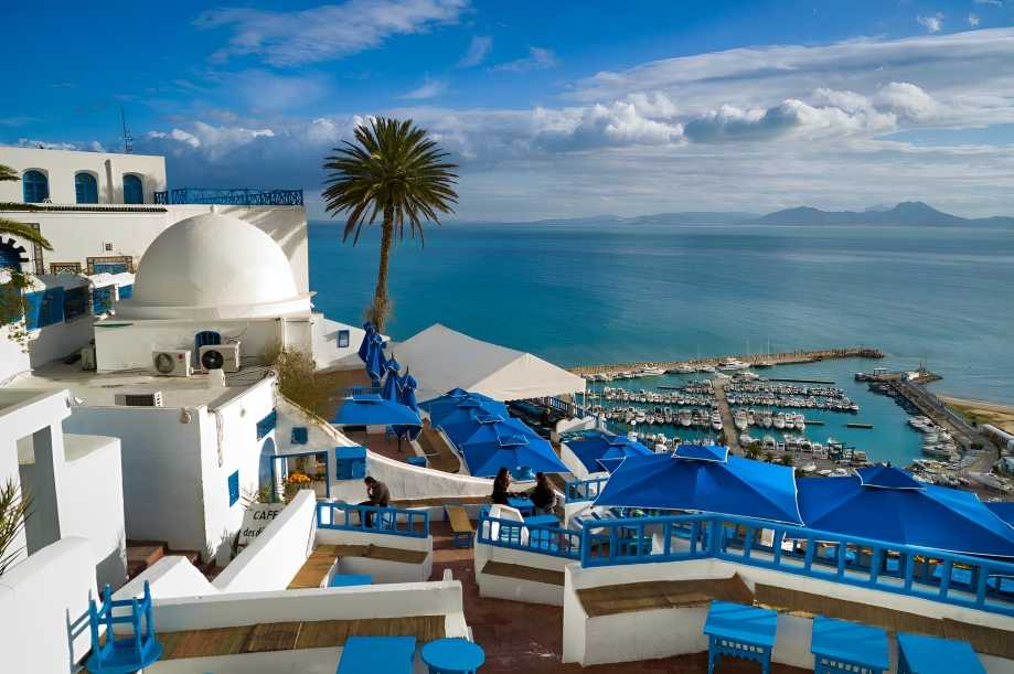 travel to tunisia