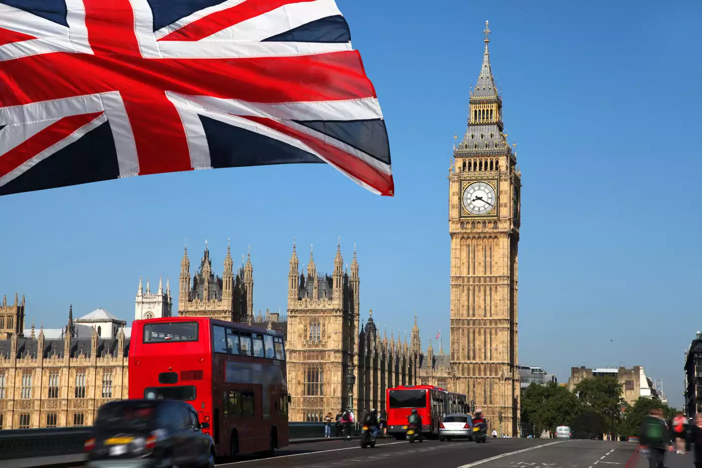 uk tourist places 10 Fantasy-Like Places To Visit In The UK For A Truly Enchanting Vacation